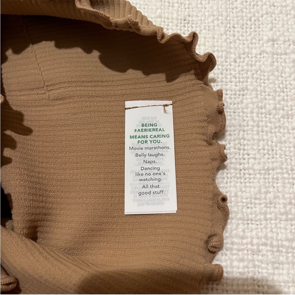 NWT Arie brown ribbed tank top lettuce edge casual top size small crop top - Picture 4 of 6